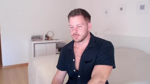 sexyandmarried online show from December 24, 2024, 1:28 pm