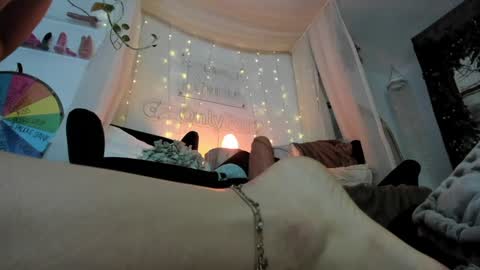 Ashley Teal online show from December 5, 2024, 12:52 am