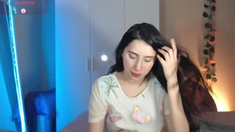 Alice online show from October 3, 2025, 9:23 pm