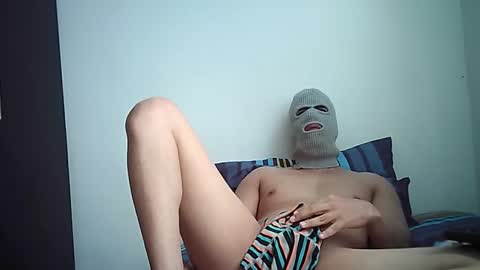 Snapshot of sexyatrevidoo chatting on September 28, 2025, 1:27 pm SesyMen online show from September 28, 2025, 1:27 pm