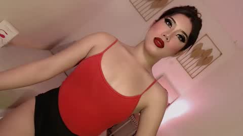 Snapshot of sexybaby2999 chatting on February 5, 2025, 9:36 am Lexie online show from February 5, 2025, 9:36 am