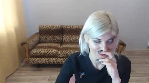 sexybeatriice online show from December 24, 2024, 10:33 am