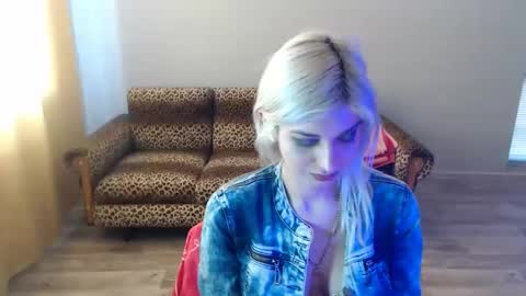 sexybeatriice online show from February 27, 2025, 10:26 am
