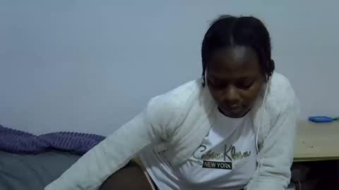 Snapshot of sexybeiby1 chatting on April 15, 2026, 2:07 am sexybeiby1 online show from April 15, 2026, 2:07 am