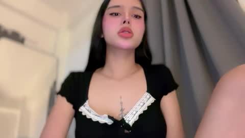 Seraphina Blaze online show from May 24, 2026, 10:31 am