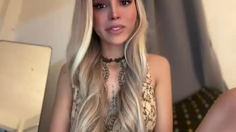 Seraphina Blaze online show from August 4, 2026, 12:30 pm