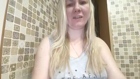 Lana online show from January 1, 2025, 6:58 am