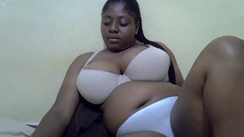 sexyboobies25 online show from March 10, 2025, 10:37 am