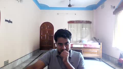 xcxcxcx online show from March 3, 2025, 9:22 am