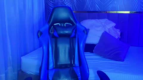 owen sky online show from September 24, 2025, 12:08 pm