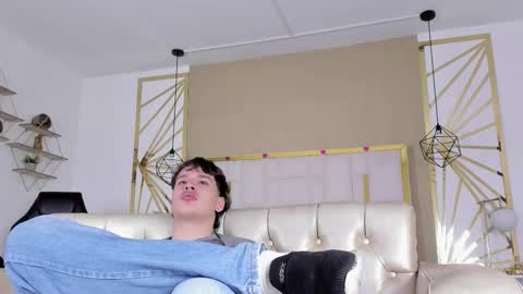 owen sky online show from October 22, 2025, 11:54 am