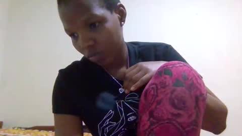 Essy online show from September 14, 2025, 11:09 am