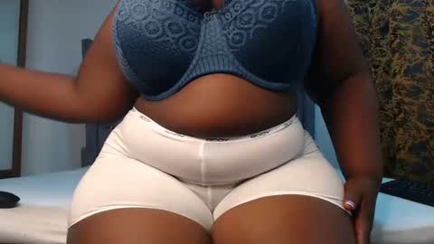 Snapshot of sexychocco_ chatting on January 16, 2025, 7:49 am sexychocco online show from January 16, 2025, 7:49 am