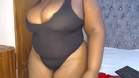 Snapshot of sexychocco_ chatting on January 19, 2025, 10:49 pm sexychocco online show from January 19, 2025, 10:49 pm