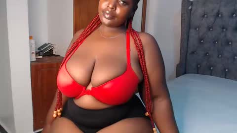 Snapshot of sexychocco_ chatting on March 1, 2025, 8:42 pm sexychocco online show from March 1, 2025, 8:42 pm