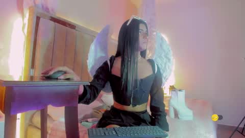 sexy chocolet  online show from October 19, 2025, 3:34 pm