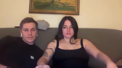 Snapshot of sexycouple41110 chatting on March 3, 2026, 5:02 am sexycouple41110 online show from March 3, 2026, 5:02 am