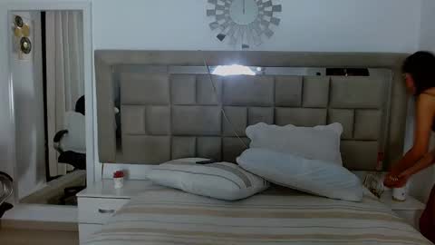 DAKOTA online show from January 11, 2025, 1:37 am