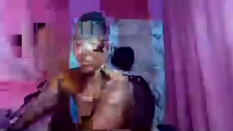 Snapshot of sexydoll32 chatting on August 5, 2026, 10:33 pm sexydoll32 online show from August 5, 2026, 10:33 pm
