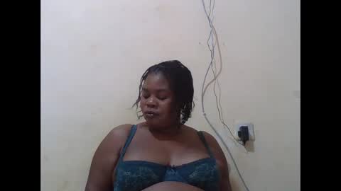 EMILY online show from October 3, 2025, 7:11 pm