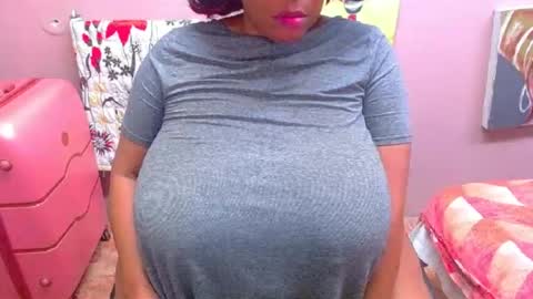 Snapshot of sexyebonylove89 chatting on June 28, 2026, 11:22 pm sexyebonylove89 online show from June 28, 2026, 11:22 pm