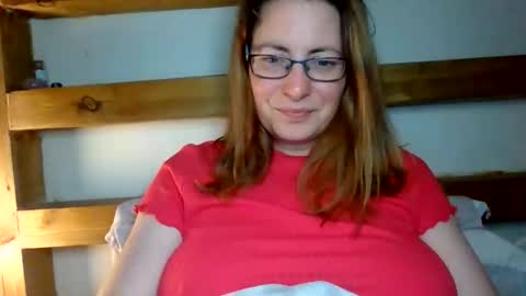 Snapshot of sexyemilyoliver chatting on June 6, 2026, 1:38 pm Emily online show from June 6, 2026, 1:38 pm