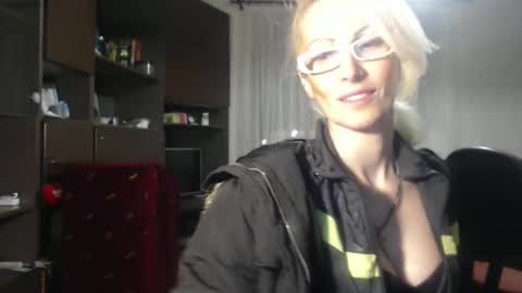 ENI pvt moan your name  WHEN I M NOT online you tell me in SNAPCHAT deal yes add me...  FREE TWITTER magiconline101...... online show from March 5, 2025, 11:16 pm