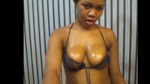 Snapshot of sexyeye368293 chatting on October 8, 2025, 7:55 pm sexyeye368293 online show from October 8, 2025, 7:55 pm