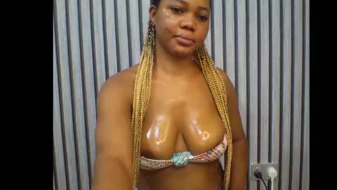 Snapshot of sexyeye368293 chatting on November 2, 2025, 10:50 am sexyeye368293 online show from November 2, 2025, 10:50 am