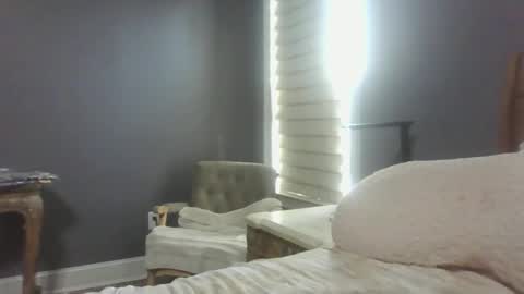 LisaisLuscious online show from September 16, 2025, 2:40 pm