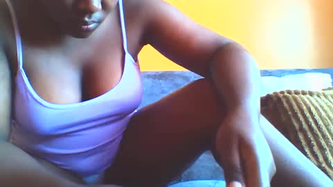 sexyflowerr online show from June 4, 2026, 10:21 am