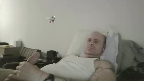 sexyfredy7722 online show from October 26, 2025, 3:56 am