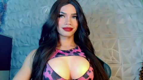 sexyhotbabe18 online show from February 3, 2025, 11:26 pm