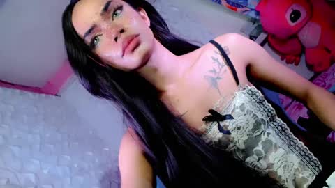 sexyhotbabe18 online show from March 12, 2025, 8:20 pm