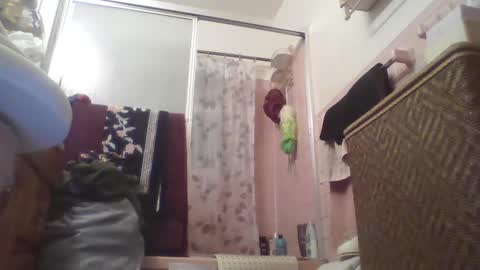 sexyjojo2222 online show from February 24, 2025, 5:00 am