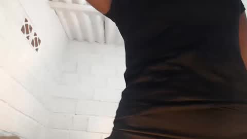 sexyjustin202 online show from January 1, 2025, 5:01 am