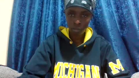 Snapshot of sexyjz02 chatting on July 3, 2026, 10:43 am sexyjz02 online show from July 3, 2026, 10:43 am