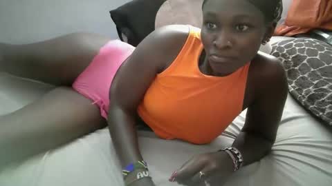 sexykiteey online show from March 27, 2026, 11:43 am