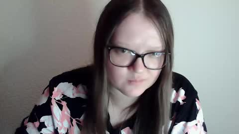 Snapshot of sexykitty_2 chatting on December 13, 2024, 7:32 pm Kate online show from December 13, 2024, 7:32 pm