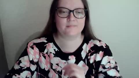 Snapshot of sexykitty_2 chatting on December 16, 2024, 2:36 am Kate online show from December 16, 2024, 2:36 am