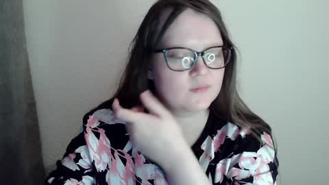 Snapshot of sexykitty_2 chatting on January 3, 2025, 12:22 am Kate online show from January 3, 2025, 12:22 am