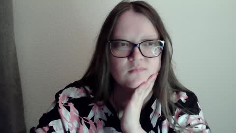 Snapshot of sexykitty_2 chatting on January 3, 2025, 3:27 am Kate online show from January 3, 2025, 3:27 am