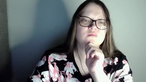 Snapshot of sexykitty_2 chatting on January 13, 2025, 5:12 pm Kate online show from January 13, 2025, 5:12 pm