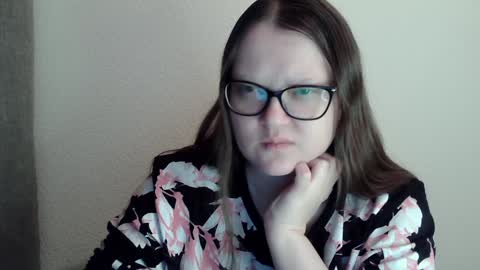 Snapshot of sexykitty_2 chatting on January 15, 2025, 5:15 pm Kate online show from January 15, 2025, 5:15 pm