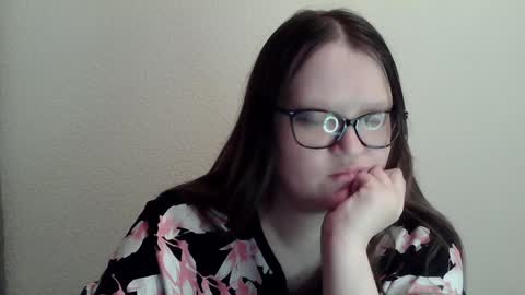 Snapshot of sexykitty_2 chatting on January 16, 2025, 4:17 am Kate online show from January 16, 2025, 4:17 am