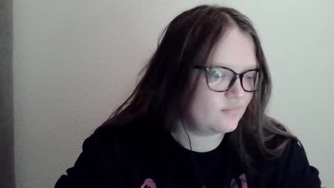 Snapshot of sexykitty_2 chatting on February 13, 2025, 10:43 pm Kate online show from February 13, 2025, 10:43 pm