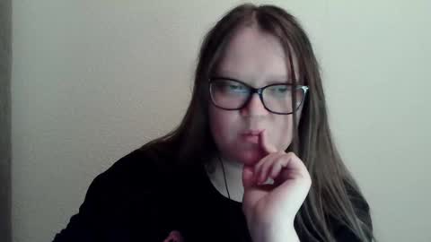 Snapshot of sexykitty_2 chatting on February 14, 2025, 4:47 am Kate online show from February 14, 2025, 4:47 am