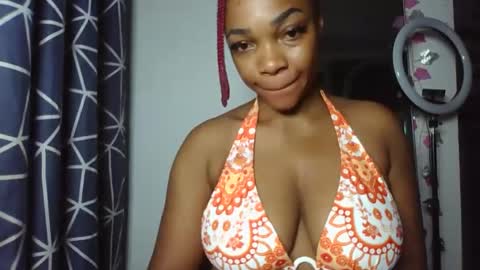 Snapshot of sexykuchie889 chatting on May 19, 2026, 8:42 am malia online show from May 19, 2026, 8:42 am