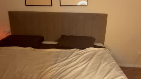 arya online show from November 28, 2025, 8:44 pm