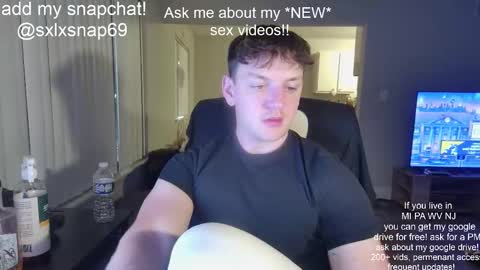 sexylax69 online show from November 9, 2025, 1:37 am